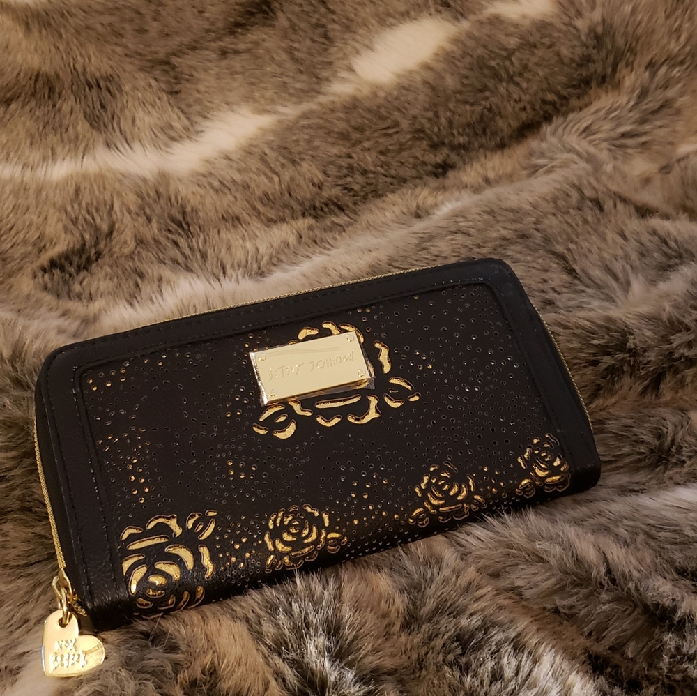 Betsey Johnson Clutch, Black with Gold Roses. NWOT
